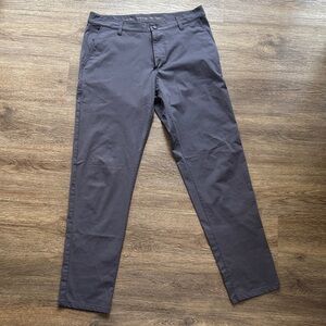RHONE Men's Charcoal Commuter Pants